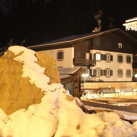 Appartamento Niki Campitello Campitello di Fassa Exterior foto