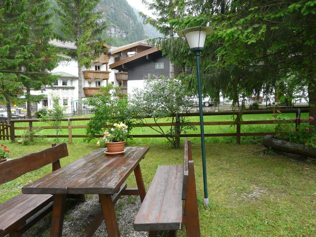 Appartamento Niki Campitello Campitello di Fassa Exterior foto
