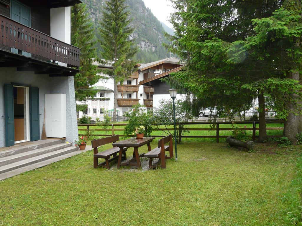 Appartamento Niki Campitello Campitello di Fassa Exterior foto