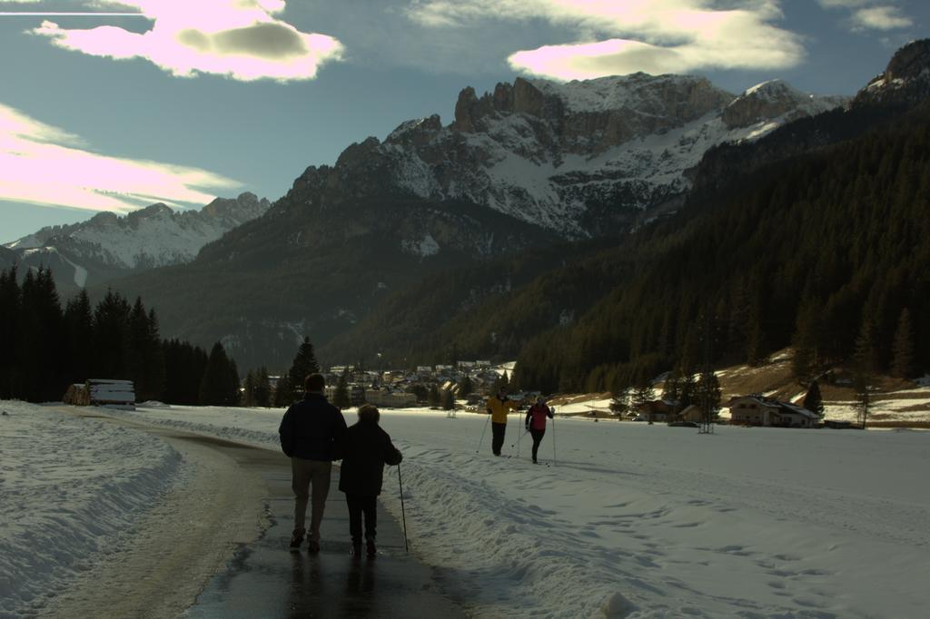Appartamento Niki Campitello Campitello di Fassa Exterior foto